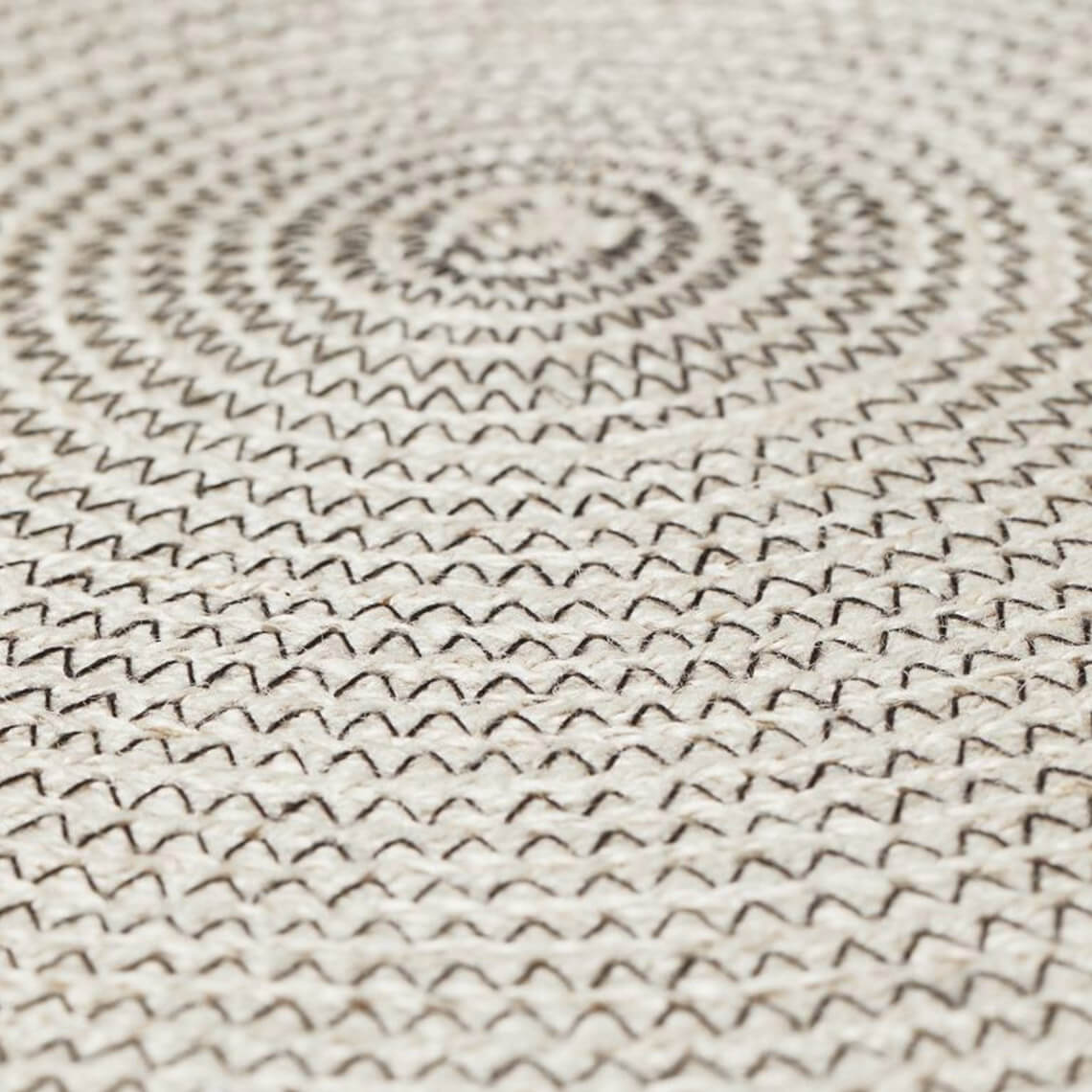 Round Jute Floor Mat 2 Round Jute Floor Mat - Image 3